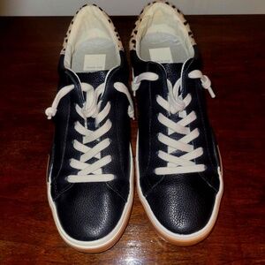 Dolce Vita Zina Plush  Leather Sneakers  Size 9.5